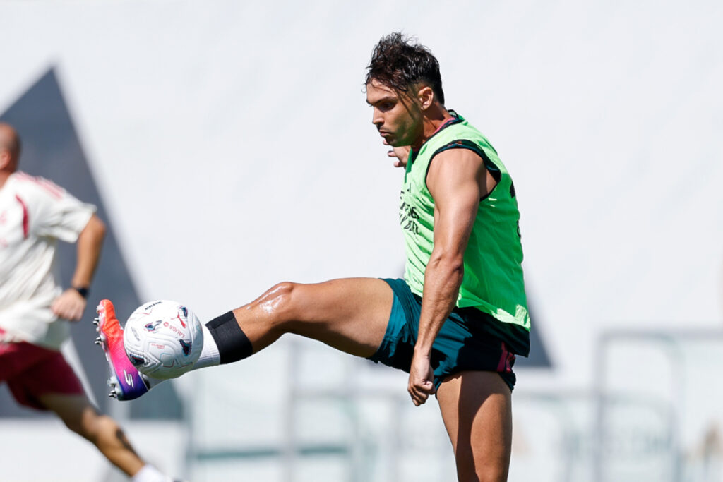Raúl Asencio, jugador del Real Madrid. Foto: @realmadrid.
