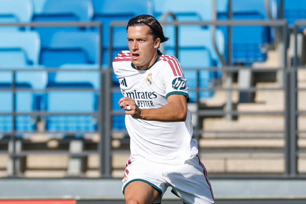 Álvaro Carreras, jugador del Real Madrid. Foto: @realmadrid.