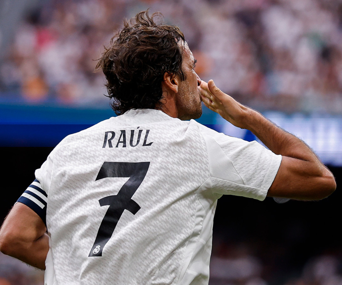 Hoy se cumplen 16 años del adiós de Raúl, el eterno capitán. Foto: @Fun_RealMadrid.