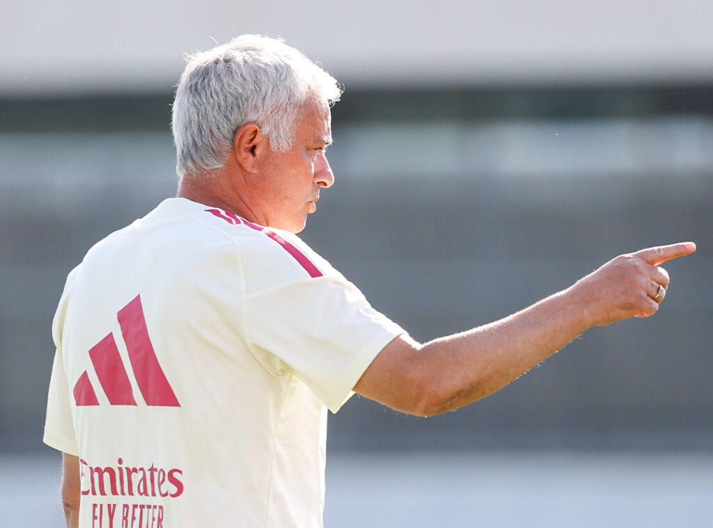 José Mourinho, entrenador del Real Madrid. Foto: @realmadrid.