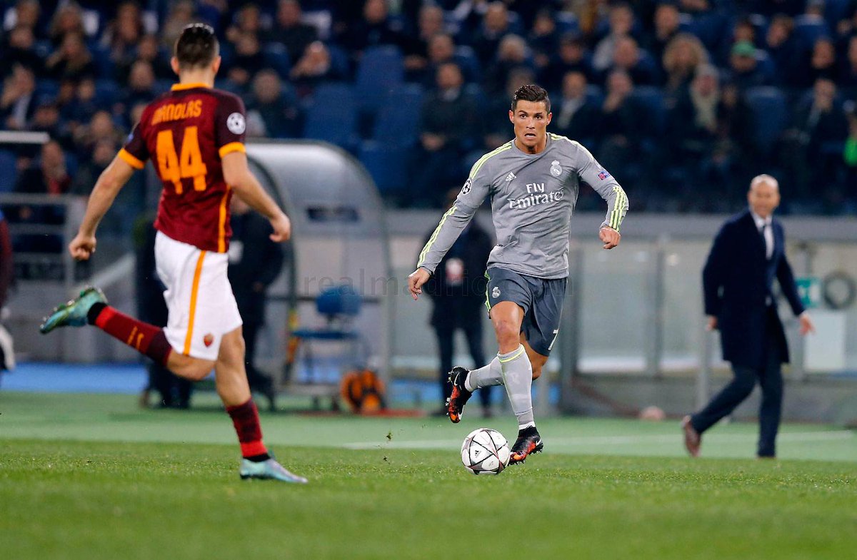 Cristiano, en aquel encuentro frente a la Roma en 2016. Foto: @realmadrid.